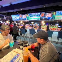 Photo taken at Dave &amp;amp; Buster&amp;#39;s by Thomas P. on 8/7/2022