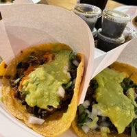 Foto scattata a Los Tacos No. 1 da آبدولا آهمد ⚜️ il 6/25/2023