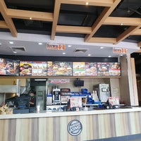 Photo taken at Burger King by boname j. on 4/20/2020