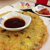 Photo taken at Soleme Korean Cuisine by TsuiRen C. on 9/21/2013