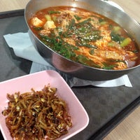 Photo taken at Kim Dae Mun Korean Food by TsuiRen C. on 7/31/2015