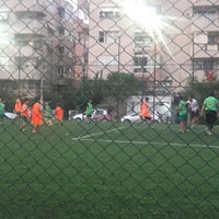 gode cengiz parki hali saha karsiyaka izmir