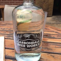 Foto scattata a Carbondale Beer Works da Russell il 5/21/2017