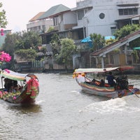 Photo taken at Bangkok Noi Canal by Thor M. on 2/12/2018
