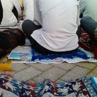 Review Lampu merah dharmawangsa