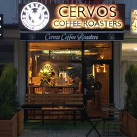 Foto tomada en Cervos Coffee Roasters  por Jacob d. el 2/9/2017