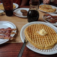 Photo taken at Waffle House by Devil T. on 8/11/2017