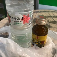 ファミリーマート 高槻センター街店 136人の訪問者 から 3個のtips 件