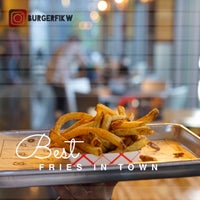 8/11/2017 tarihinde @BurgerfiKWziyaretçi tarafından BurgerFi'de çekilen fotoğraf
