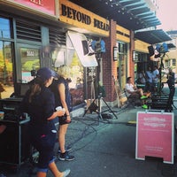 7/20/2013にDonna J.がBeyond Bread Artisan Bakeryで撮った写真