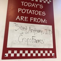 Photo taken at Five Guys by STACEY on 11/19/2018