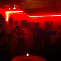 11/1/2014에 JoAquin K.님이 Benevento Jazz Café에서 찍은 사진