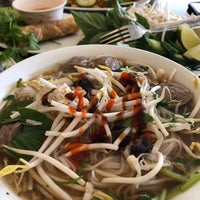 Photo taken at Pho Truc Vietnamese Noodle House by Kar T. on 8/20/2018