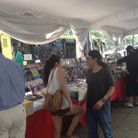 Photo taken at Tianguis del libro Reforma by Luis O. on 3/22/2014
