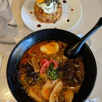 Das Foto wurde bei Chibiscus Asian Cafe &amp;amp; Restaurant von Richard am 1/20/2018 aufgenommen