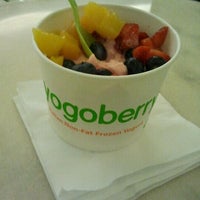 Photo taken at Yogoberry by Cleber M. on 12/17/2012