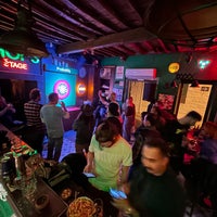 Foto tomada en Hops Irish Pub&amp;amp;Stage  por Emre Ş. el 11/4/2022