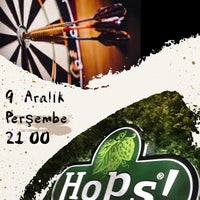 Снимок сделан в Hops Irish Pub&amp;amp;Stage пользователем Emre Ş. 12/6/2021