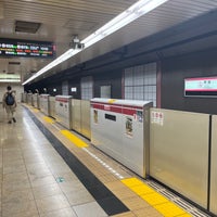 Photo taken at Oedo Line Ryogoku Station (E12) by ひでP on 12/3/2023