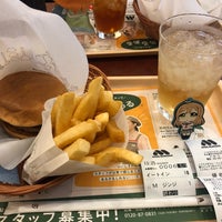 Photo taken at MOS Burger by ひでP on 9/7/2019