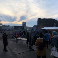 Photo taken at RAW Flohmarkt by Akos B. on 12/6/2020