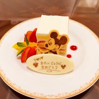 Photo taken at Tokyo Disneyland Hotel by 海月 . on 4/20/2024