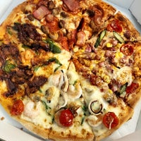 Photo taken at Domino&amp;#39;s Pizza by gurdner on 12/15/2022