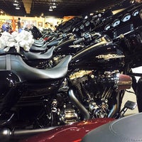 รูปภาพถ่ายที่ Buckminn&amp;#39;s D&amp;amp;D Harley Davidson โดย Buckminn&amp;#39;s D&amp;amp;D Harley Davidson เมื่อ 4/28/2017