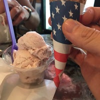 Photo taken at Brooklyn Ice Cream Factory - Greenpoint by Brandon C. on 6/18/2017