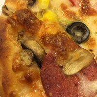 2/1/2023 tarihinde Özden S.ziyaretçi tarafından Tad Pizza &amp;amp; Burger'de çekilen fotoğraf