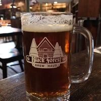Foto scattata a Black Forest Brew Haus da J|O|S|H|U|A il 1/21/2019