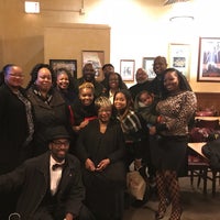 Photo taken at Giordano&amp;#39;s by Alonda S. on 2/4/2018