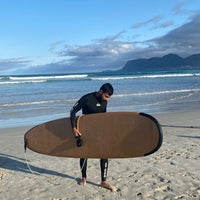 Foto scattata a Surf Emporium Muizenberg da عزام il 8/3/2022