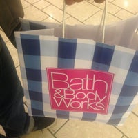 Photo taken at Bath &amp;amp; Body Works by Guadalupe on 12/22/2012