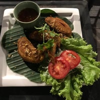 Photo taken at Paak Dang Restaurant by Scott🇭🇰🇨🇳🇹🇭🇨🇦 on 12/25/2018