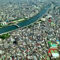 Photo taken at Tokyo Skytree by Scott🇭🇰🇨🇳🇹🇭🇨🇦 on 5/10/2013