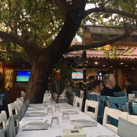 Photo taken at Hilmi Restaurant by Refik İ. on 8/10/2022