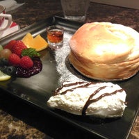 つきさむパンケーキ 金のスプーン Cafe