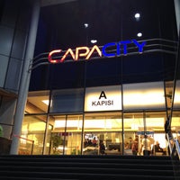 รูปภาพถ่ายที่ Capacity โดย Kaan เมื่อ 5/10/2013