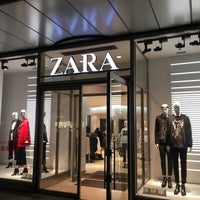 Zara Clothing Store In 六本木