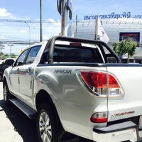 Photo taken at Albatross Mazda Ramintra by Tanaporn S. on 7/4/2015