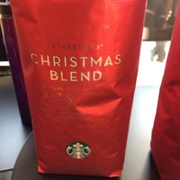 Photo taken at Starbucks by L_obett C. on 12/18/2015