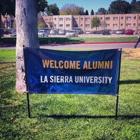 Снимок сделан в La Sierra University пользователем Anne Leah G. 4/19/2013