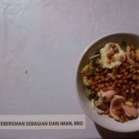 Das Foto wurde bei Bubur Ayam Madura von Aditya S. am 10/9/2013 aufgenommen