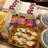 Photo taken at McDonald&amp;#39;s by Yne M. on 3/11/2019