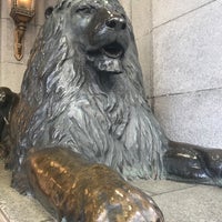 Photo taken at Lion Statue by Yokothena on 6/26/2019