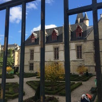 Photo taken at Bibliothèque Forney by sean on 10/13/2017