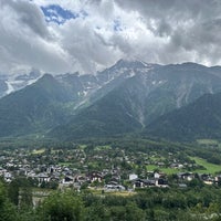 Photo taken at Hotel Les Campanules Les Houches by Klaus H. on 7/24/2023