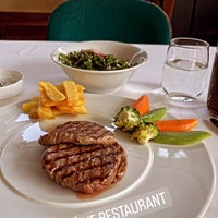 Foto tomada en Trilye Restaurant  por Ayhan el 10/6/2023
