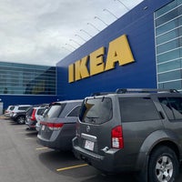Снимок сделан в IKEA Calgary - Restaurant пользователем Shai 8/23/2019